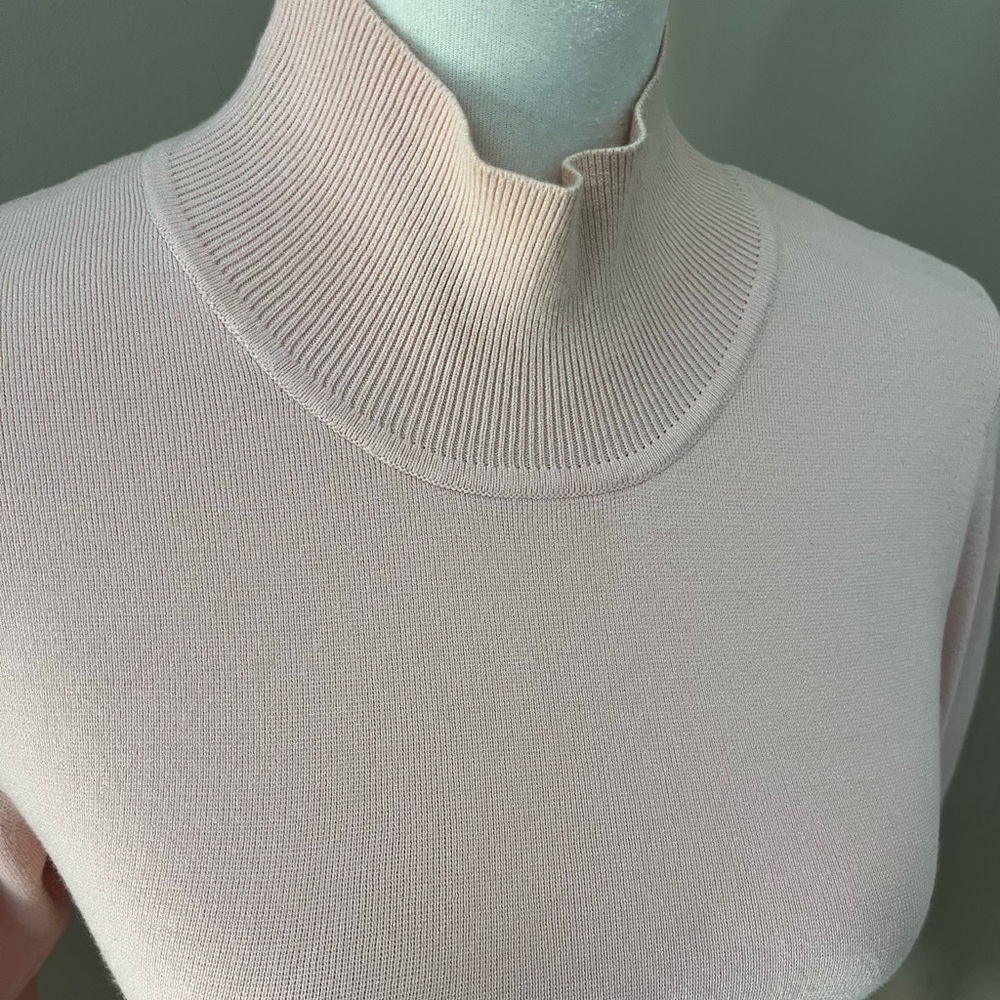 A.L.C. Samuel Puff Sleeve Sweater Medium EUC - Picture 10 of 15